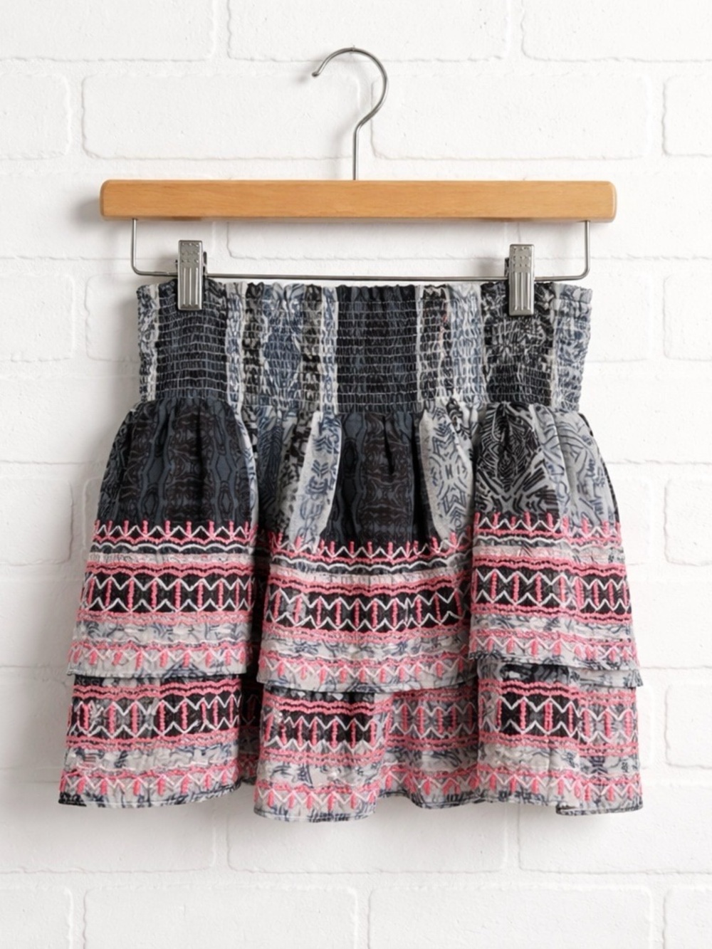 Ramy Brook Smocked Tiered Mini Skirt
Xsmall size   Bohemian style